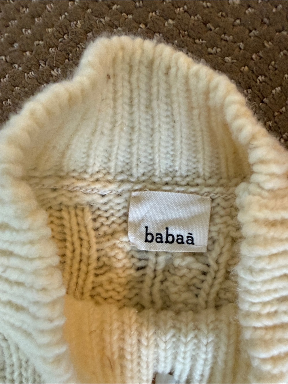 Babaa no 53 O/S natural wool - Picture 3 of 3